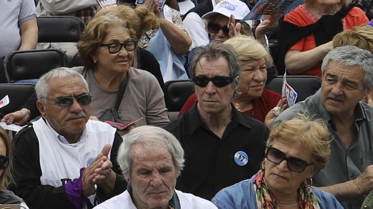 Avanza en el Congreso el proyecto para jubilaciones sin años de aportes