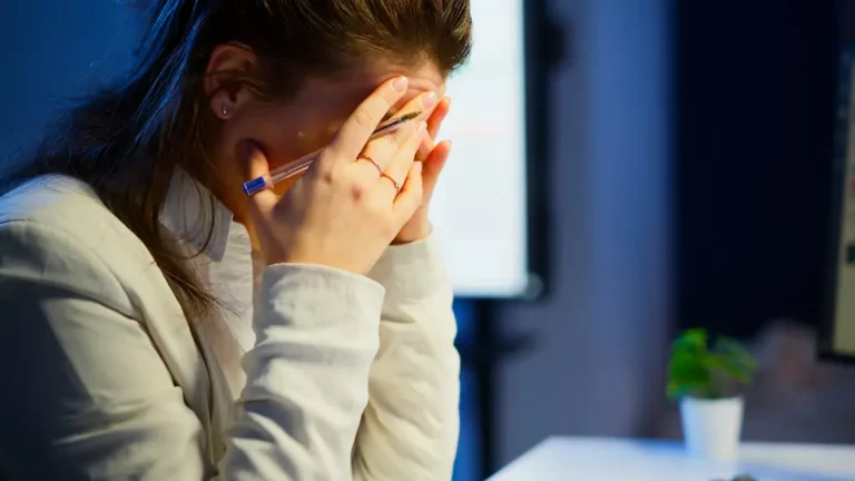 Volver al trabajo: cómo retomar la rutina sin que el cuerpo lo pague