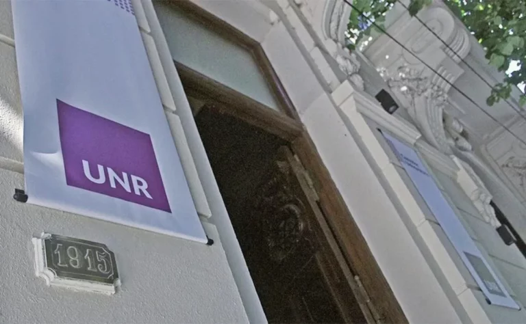 Documental sobre Palestina: rector de UNR ordenó investigación y Coad salió el cruce